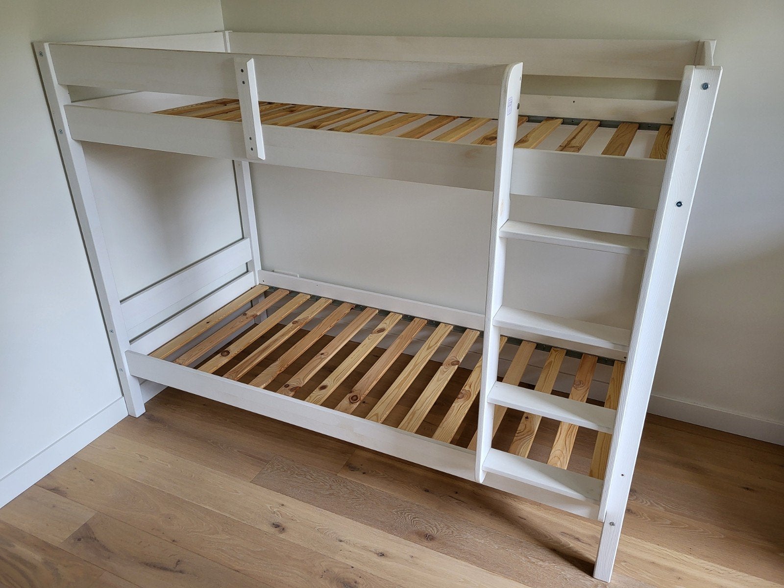 Houten stapelbed wit, Maison & Meubles, Chambre à coucher | Lits superposés & Lits mezzanines, Enlèvement, Lits superposés
