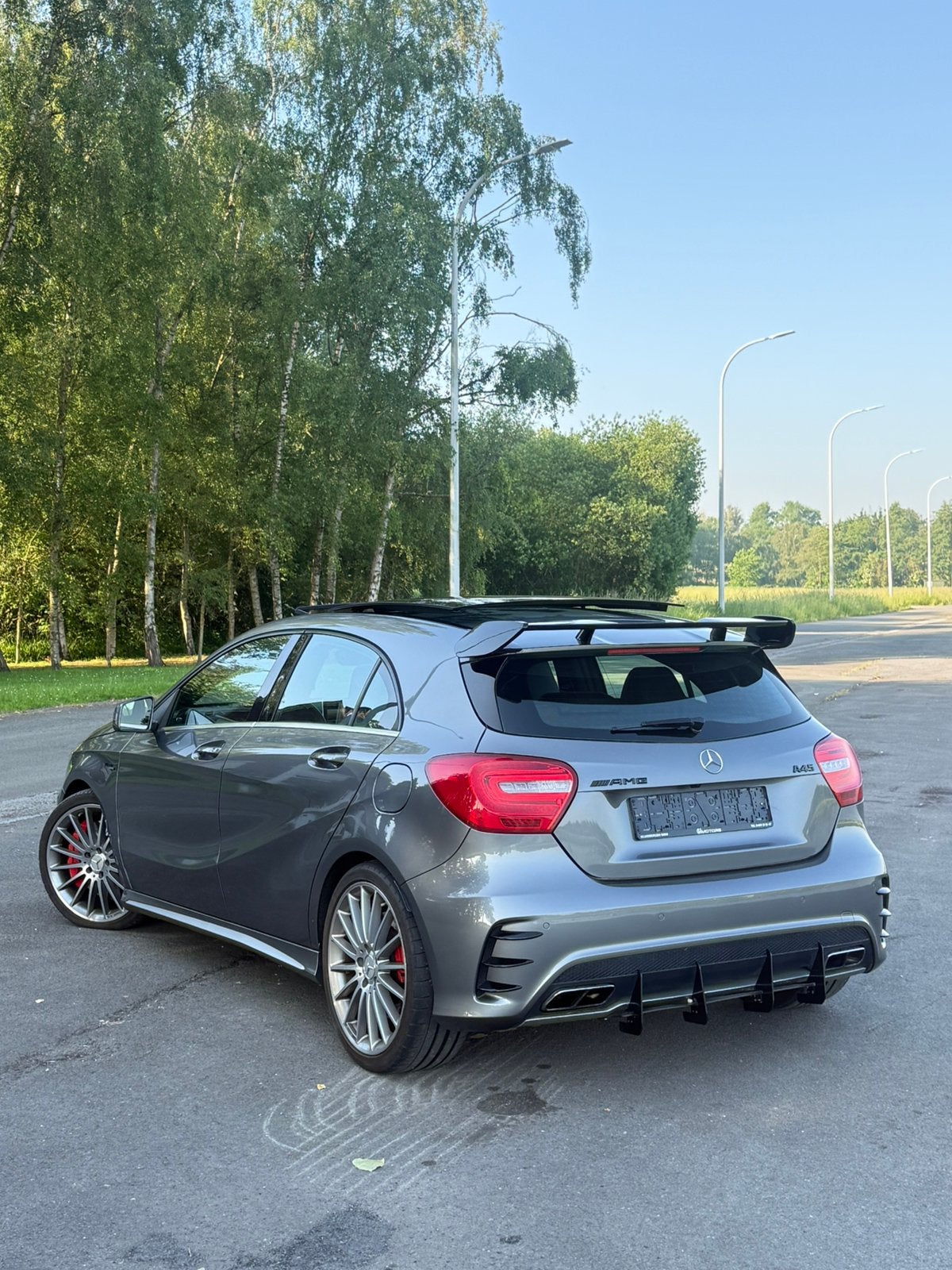 Mercedes Benz AMG A45 4Matic 423pk gkvvk + overname mogelijk, Auto's, Automaat, Leder, Particulier, Zilver of Grijs