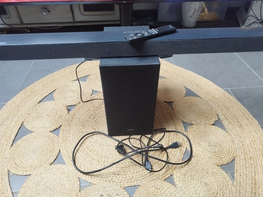 Barre de son Samsung hw b450f xn, TV, Hi-fi & Vidéo, Enlèvement, Comme neuf