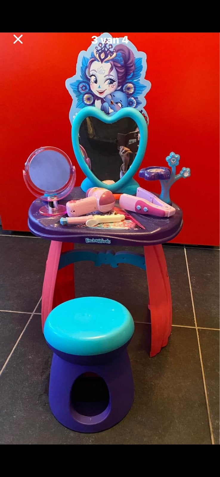 Table de maquillage, Enfants & Bébés, Enlèvement, Comme neuf