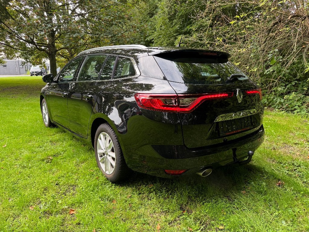RENAULT MEGANE 1.3 TCE ESSENCE - AUTOMATIQUE - 92.000 KM -, Autos, 1332 cm³, Achat, Euro 6, Entreprise