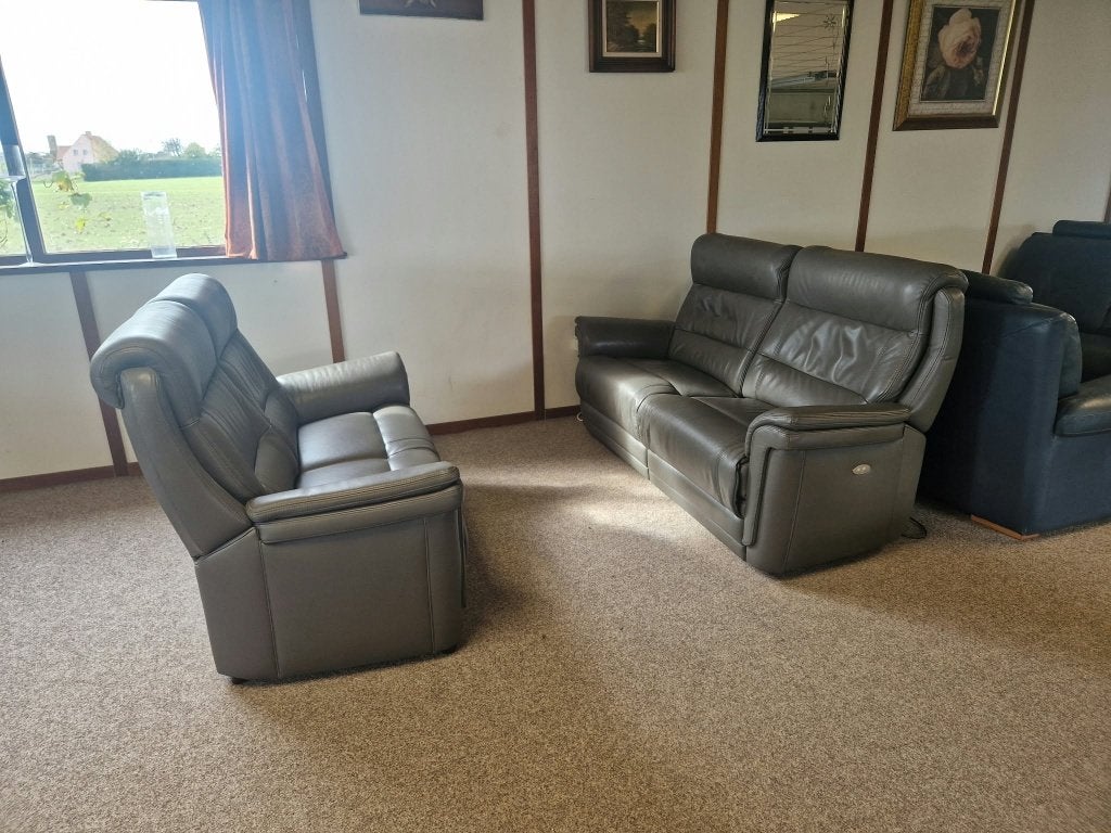 BUFFELLEDEREN SALON MET 2 ELEKTRISCHE RELAXEN 3 EN 2 ZIT, Huis en Inrichting, Ophalen, Zo goed als nieuw, Leer