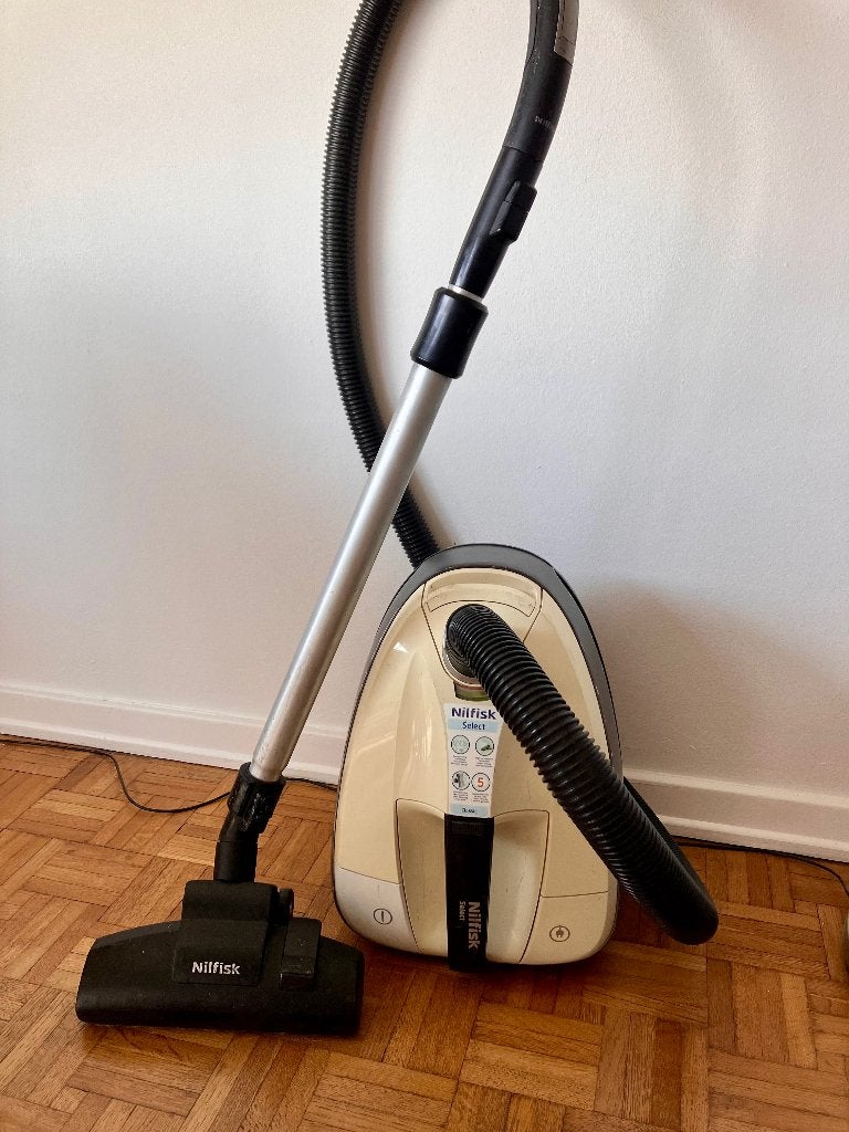 Aspirateur Nilfisk, Electroménager, Aspirateurs, Utilisé, Aspirateur traîneau, Autres marques, Sac à poussière, Enlèvement