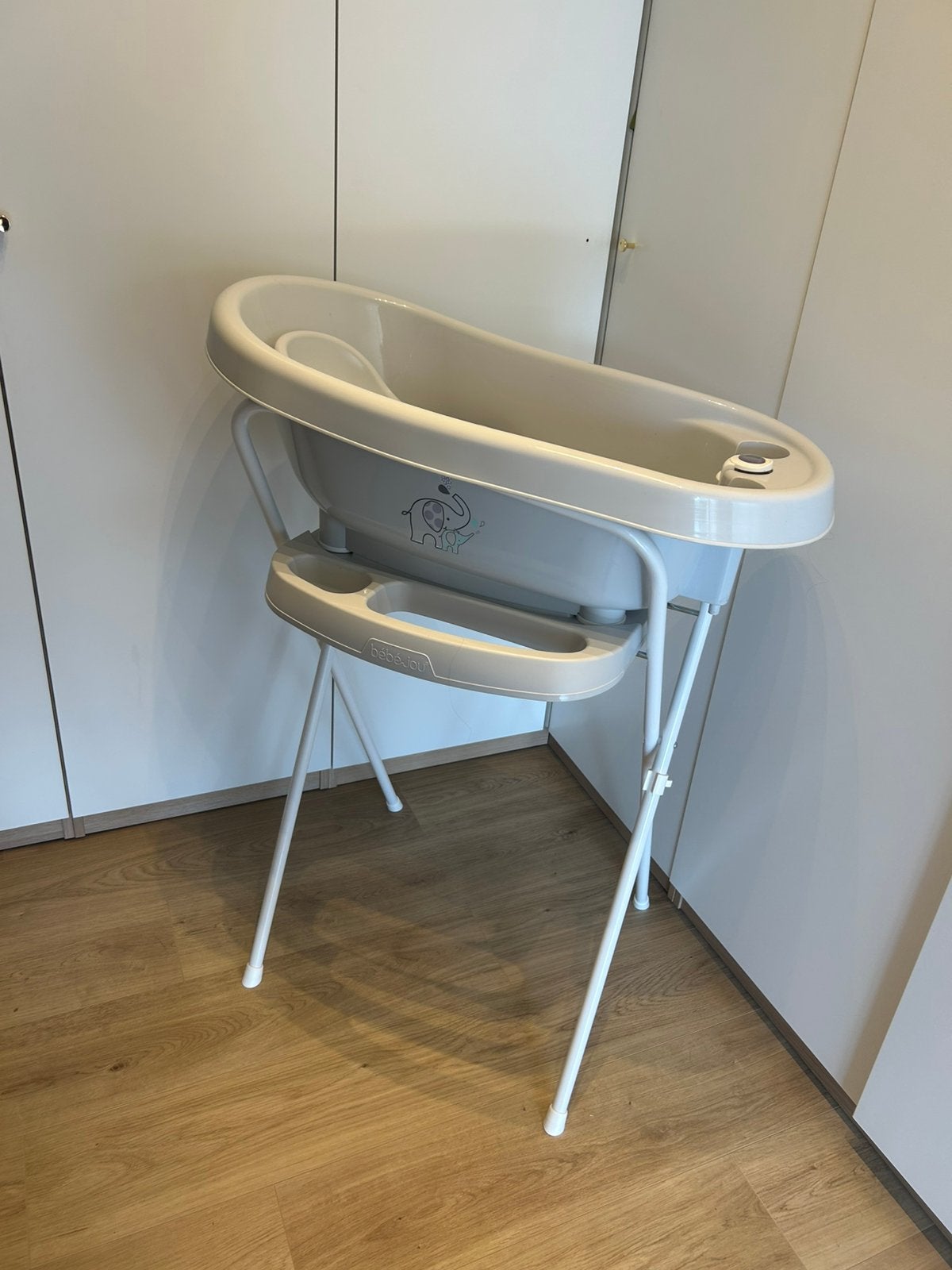 Babybadje met staander, Ophalen, Zo goed als nieuw, Badje, Bébé-jou