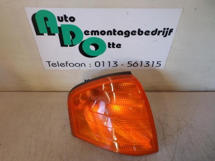 Richtingaanwijzer rechts van een Mercedes C-Klasse (C-Klasse, Auto-onderdelen, Verlichting, Gebruikt, Ophalen of Verzenden