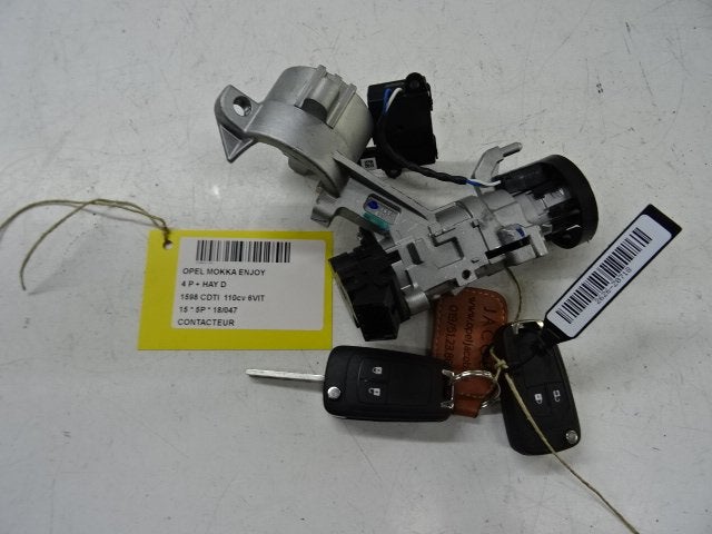 CONTACTSLOT Opel Mokka / Mokka X (01-2012/12-2016), Gebruikt, Opel