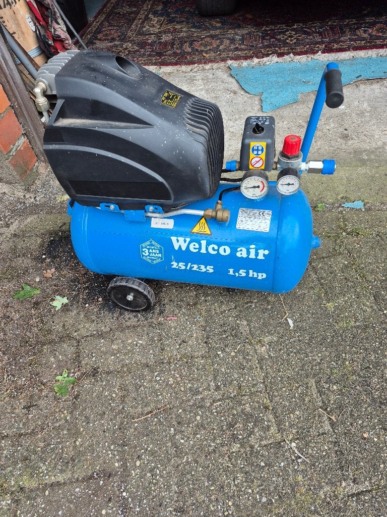 compressor, Doe-het-zelf en Bouw, Compressors, Ophalen, Zo goed als nieuw, Mobiel