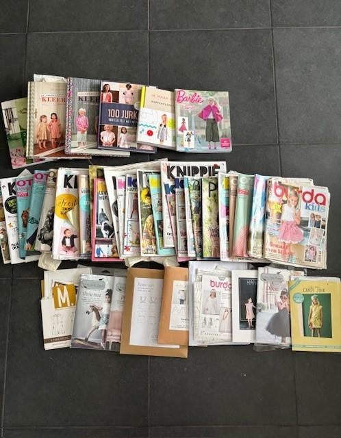lot met naaimagazines, naaiboeken en kinder naaipatronen, Ophalen, Gebruikt, Kind, Burda