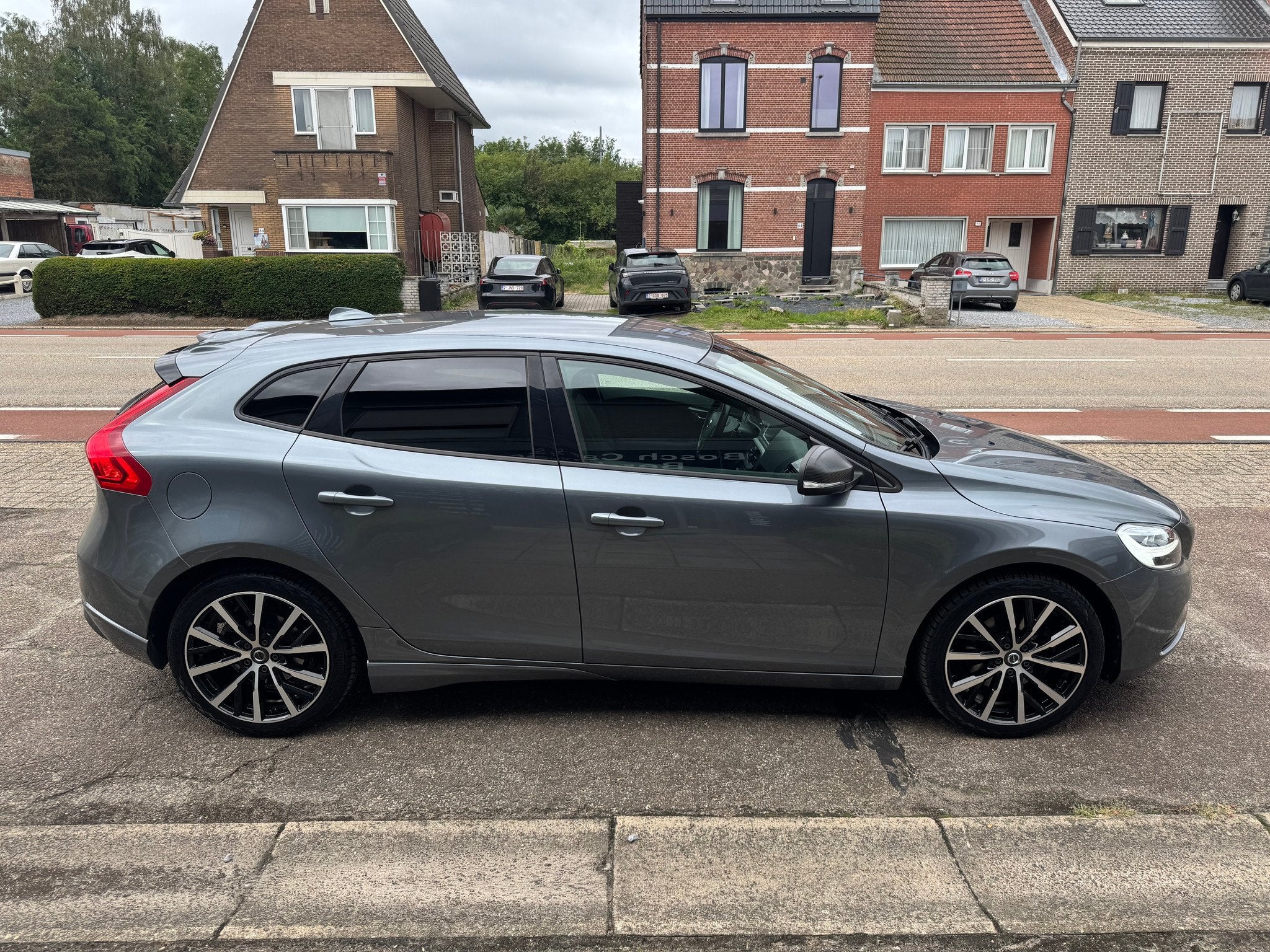 Volvo V40 Kinetic 2.0 Benzine 1ste eigenaar 36000KM!, Auto's, Gebruikt, Bedrijf, 5 deurs, Stadsauto