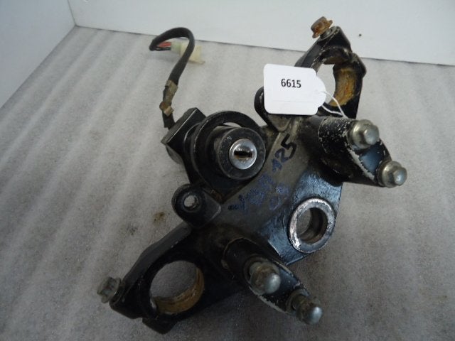 YBR125 2007 - 2011 Yamaha Kroonplaat D1-18065