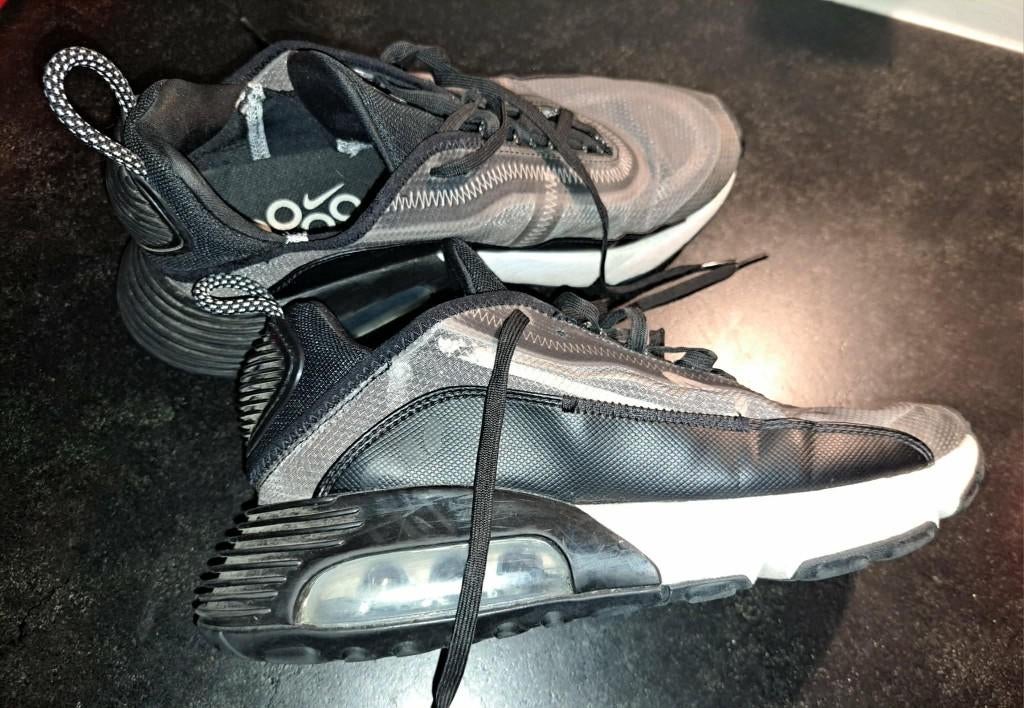 Nike Air Max 2090, sneakers mt 39/40, Zwart, Nike, Ophalen of Verzenden, Zo goed als nieuw