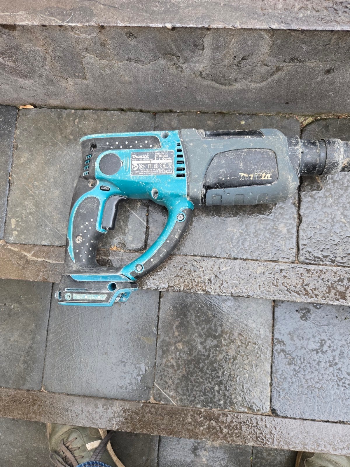 makita dhr202, Enlèvement