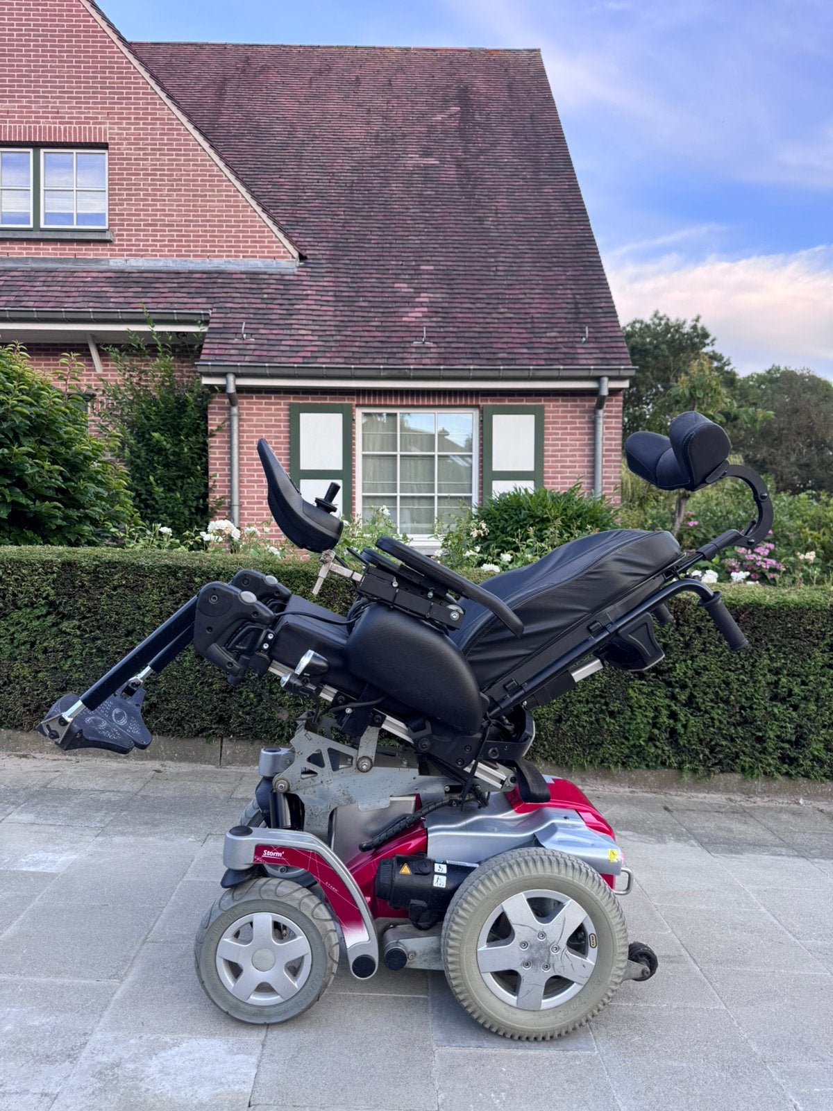 Invacare Storm Fauteuil électrique chaise roulante handicape, Divers, Enlèvement ou Envoi, Pliant, Comme neuf, Fauteuil roulant électrique