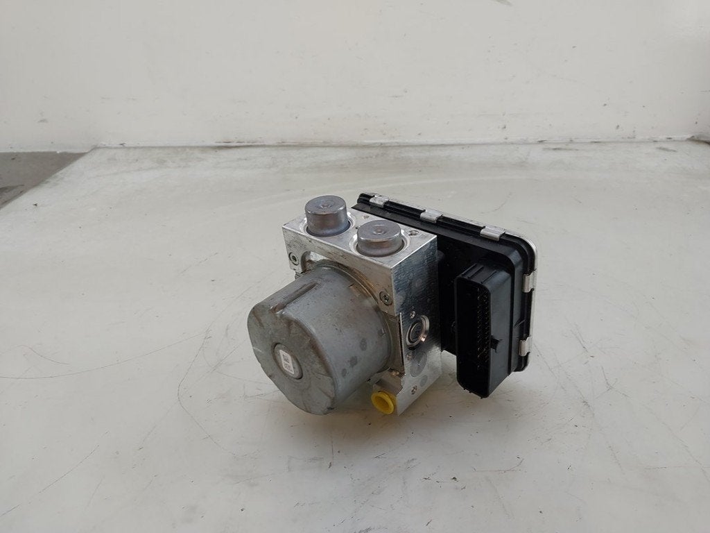BLOC ABS (FREINS ANTI-BLOCAGE) BMW 3 serie Touring (G21), Utilisé, BMW