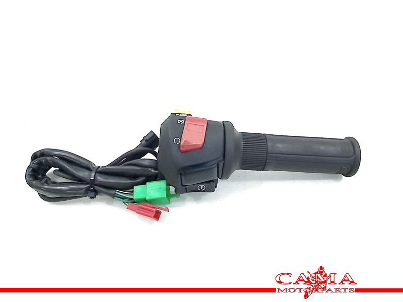 STUURSCHAKELAAR RECHTS Kymco X-Town 300 2016-2020 W11000, Dhr. S. di Majo, Gebruikt, Info@cama-motorparts.nl, P.J. Troelstraweg 8 8
3144 CX  MAASSLUIS, NL