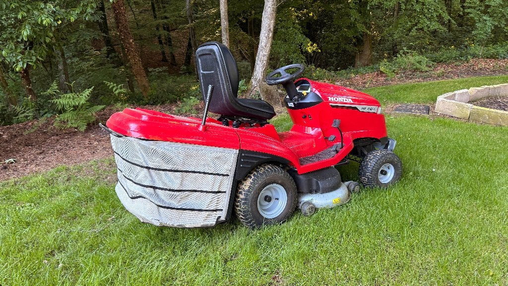 HONDA HF 2417 TRACTOR—49 UUR— NIEUW STAAT  — MULCHEN, Tuin en Terras, Grasmaaiers, Zo goed als nieuw, Benzine-grasmaaier, 50 cm of meer