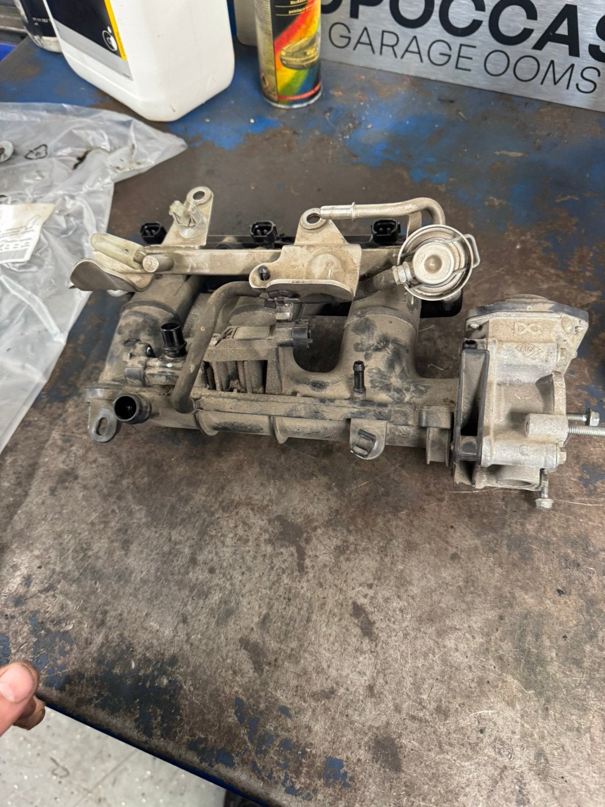 Inlaatcollector + injectors clio 4 H4B400, Auto-onderdelen, Ophalen