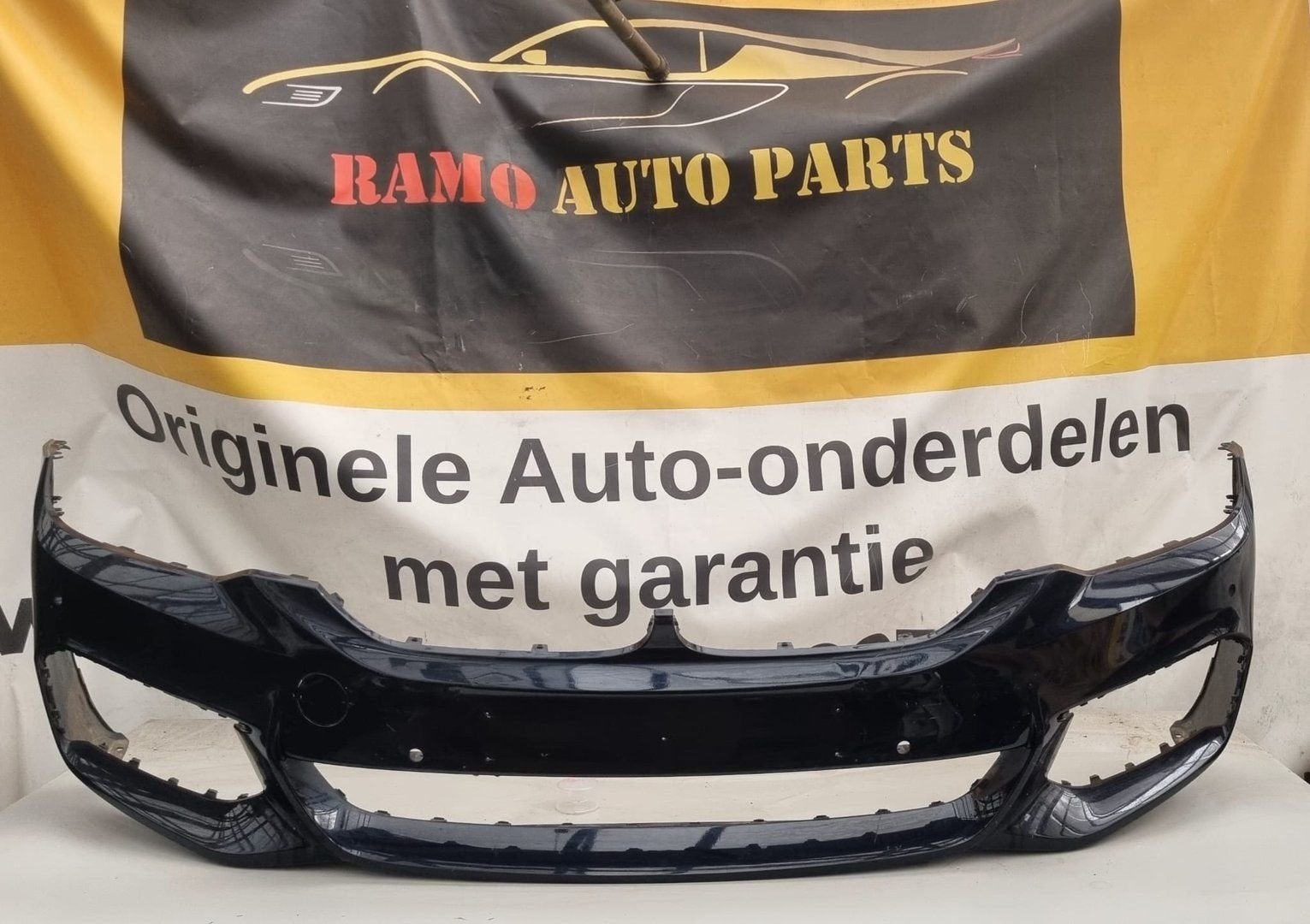 BMW 5 SERIE G30 G31 VOORBUMPER 5111-8064928, Auto-onderdelen, Gebruikt, -, Voor, -