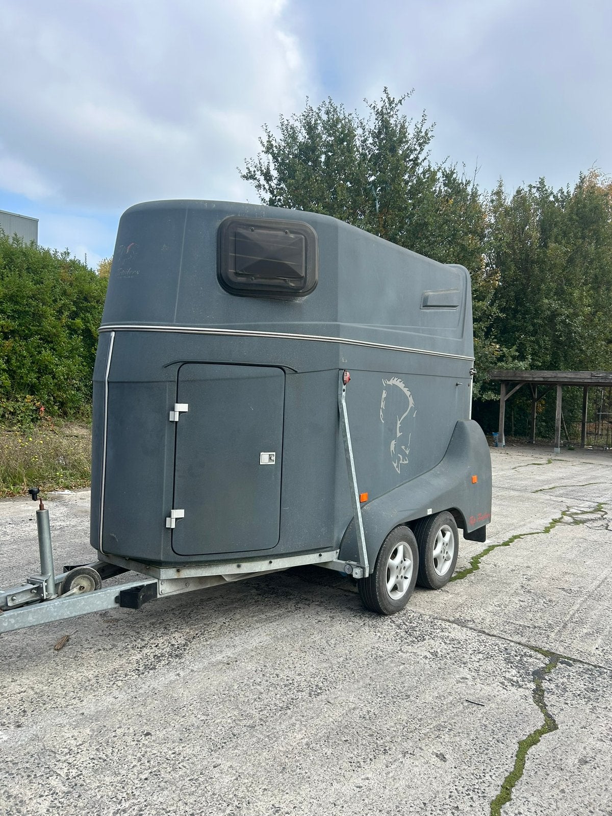 Paardentrailer te koop, Dieren en Toebehoren, Ophalen, Zo goed als nieuw, 2-paards trailer