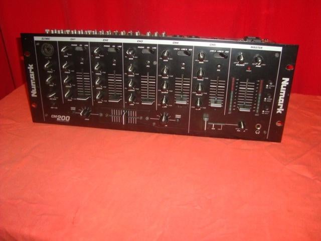 Gebruikt: Numark CM-200 DJ mixer, 20260435, Musique & Instruments, Enlèvement ou Envoi, Utilisé, DJ-Set, Numark