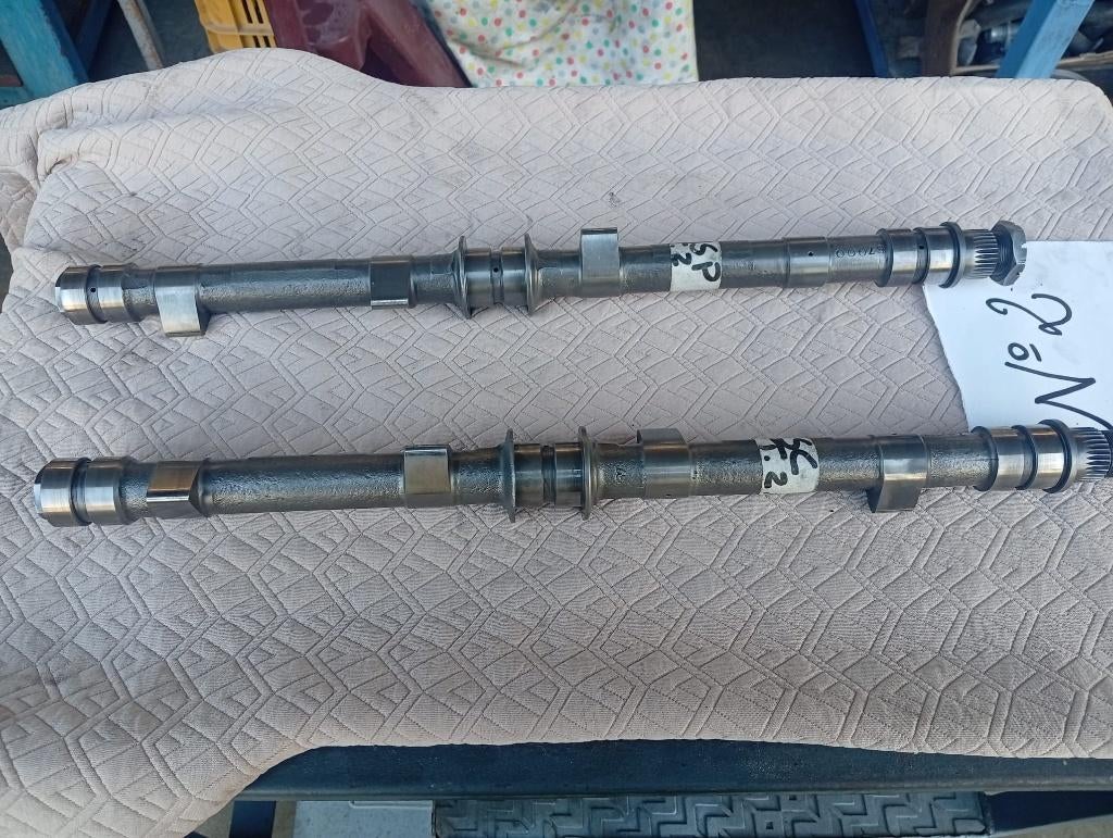 Arbres à cames pour Maserati Indy 4.7, Enlèvement, Utilisé, Maserati