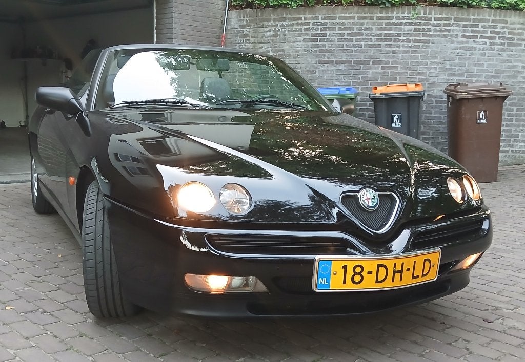 Alfa Romeo Spider, année 8-1999, 2.0 16V, apk jusqu'à 4/2027, Autos, Cuir, 1345 kg, Alarme, Spider