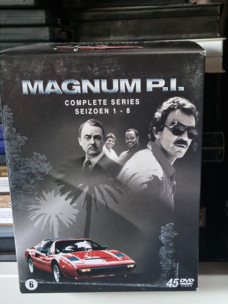 Magnum PI, Tom Selleck, Compleet seiz 1-8, Anglais, Saison 4, Action et Aventure, Enlèvement ou Envoi