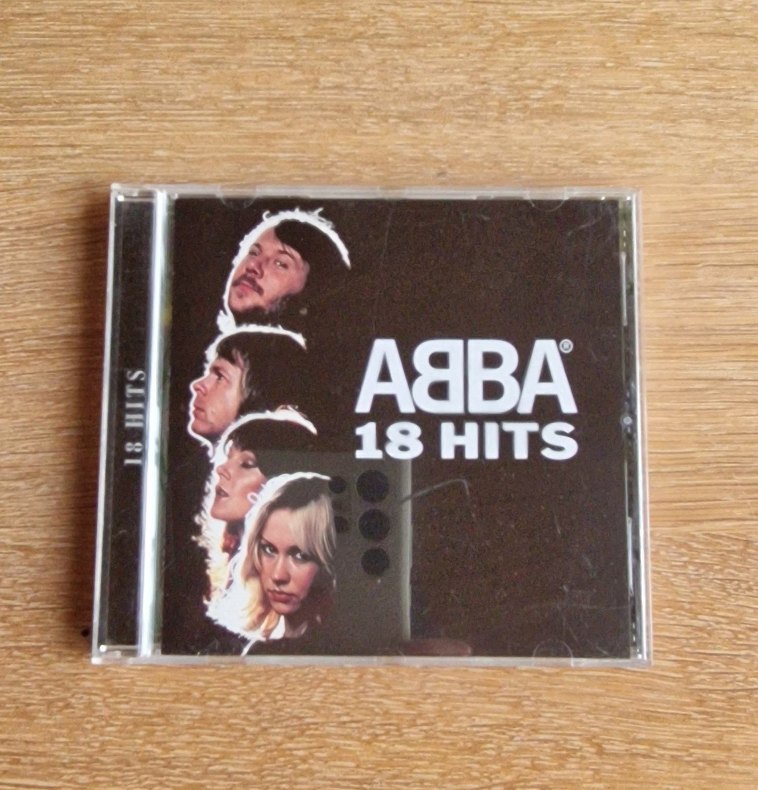 ABBA 18 Hits, Ophalen of Verzenden