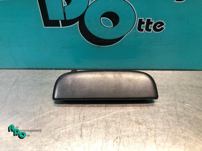 Poignée portière 4portes arrière droite d'un Suzuki Alto, -, 3 mois de garantie, Utilisé, -