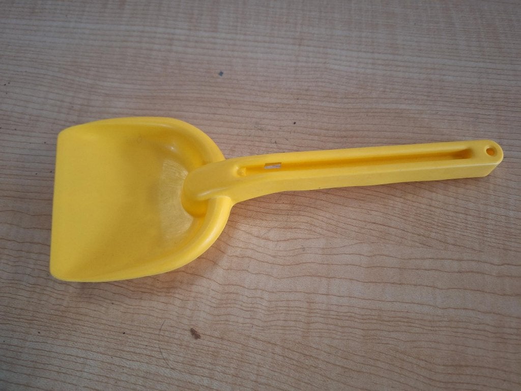 zandbak schepje, Ophalen of Verzenden, Zo goed als nieuw