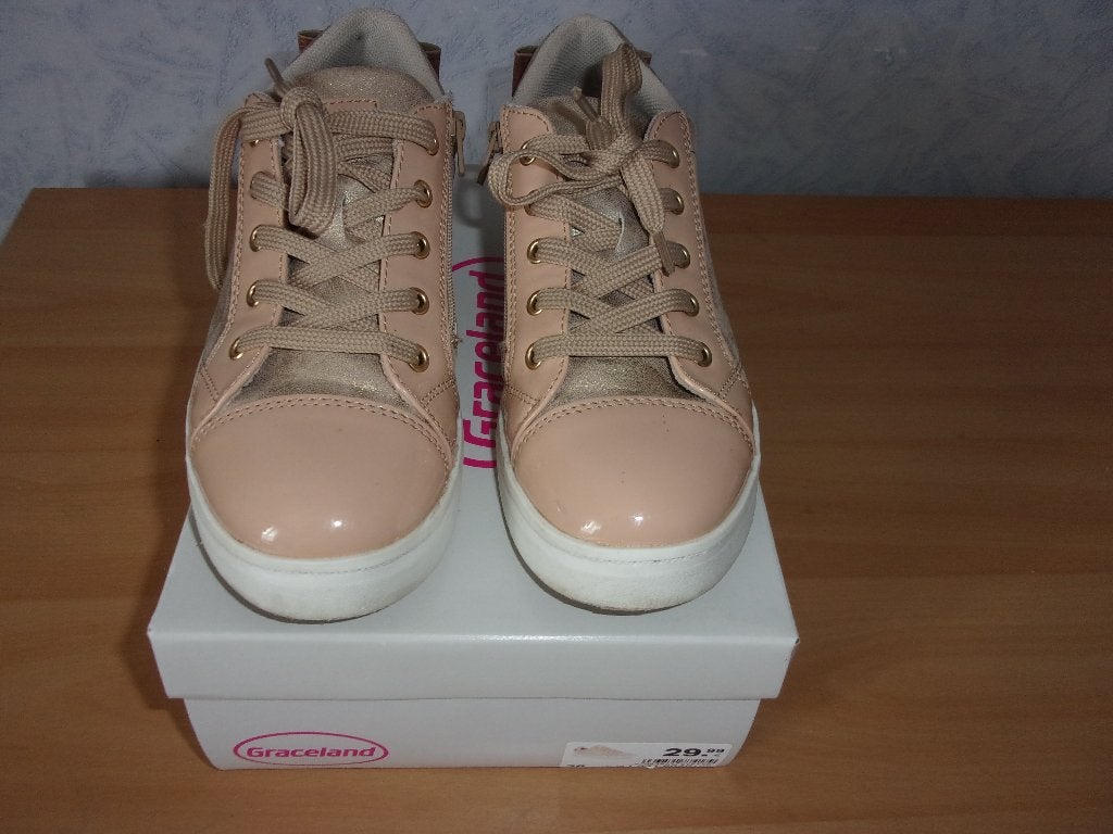 Mooie meisjes sneackers. Maat 36, Meisje, Schoenen, Ophalen of Verzenden, Zo goed als nieuw