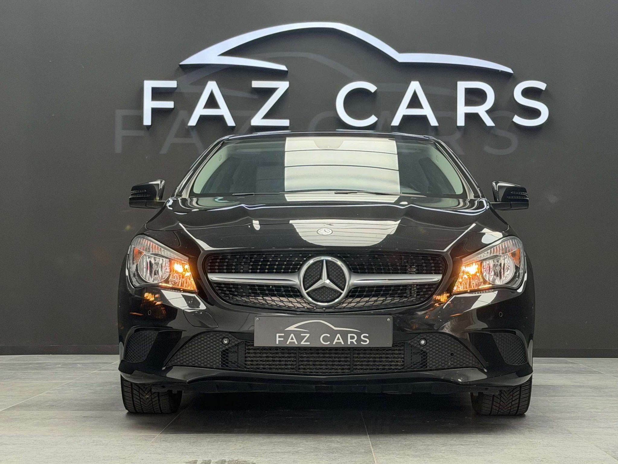 Mercedes-Benz CLA-Klasse 200 200 CDI * BOITE AUTO + GPS + GA, Auto's, Automatische klimaatregeling, Gebruikt, Zwart, 4 cilinders