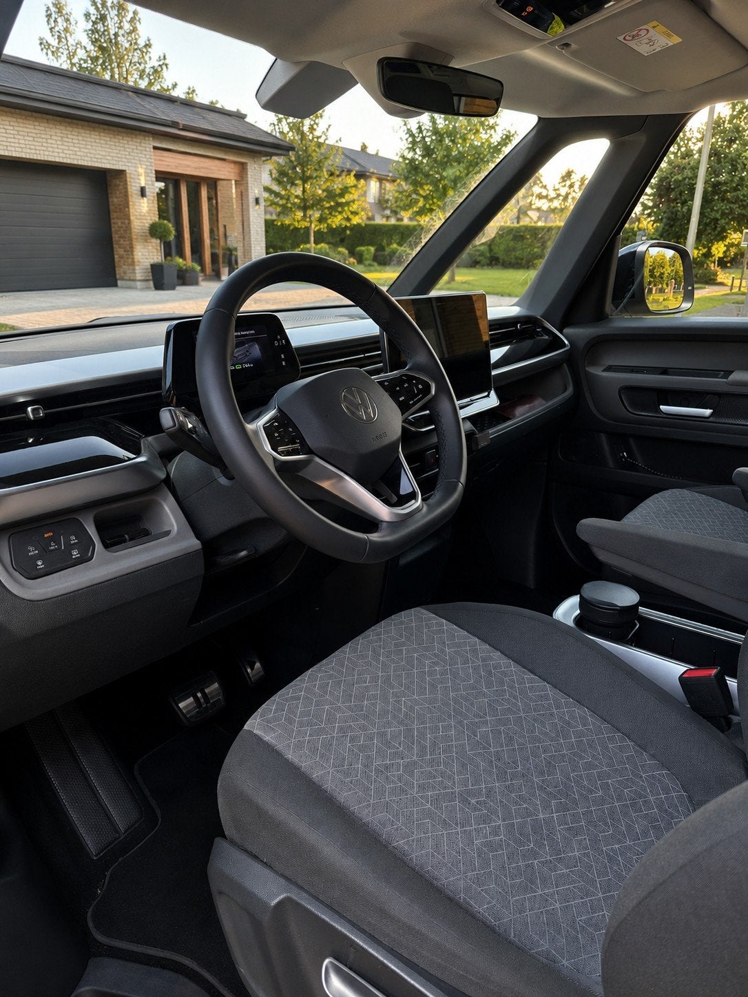 IVolkswagen ID. Buzz Pro LR – 7 zitplaatsen – 20.000 km – 20, Autos, Argent ou Gris, Achat, 6 portes, 7 places