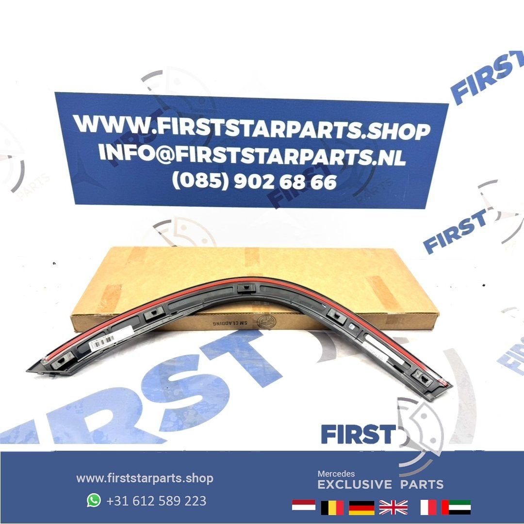 W167 GLE SPATBORD BESCHERM LIJST ZIJSCHERM SIERLIJST LINKS R, Garde-boue, Utilisé, -, Avant