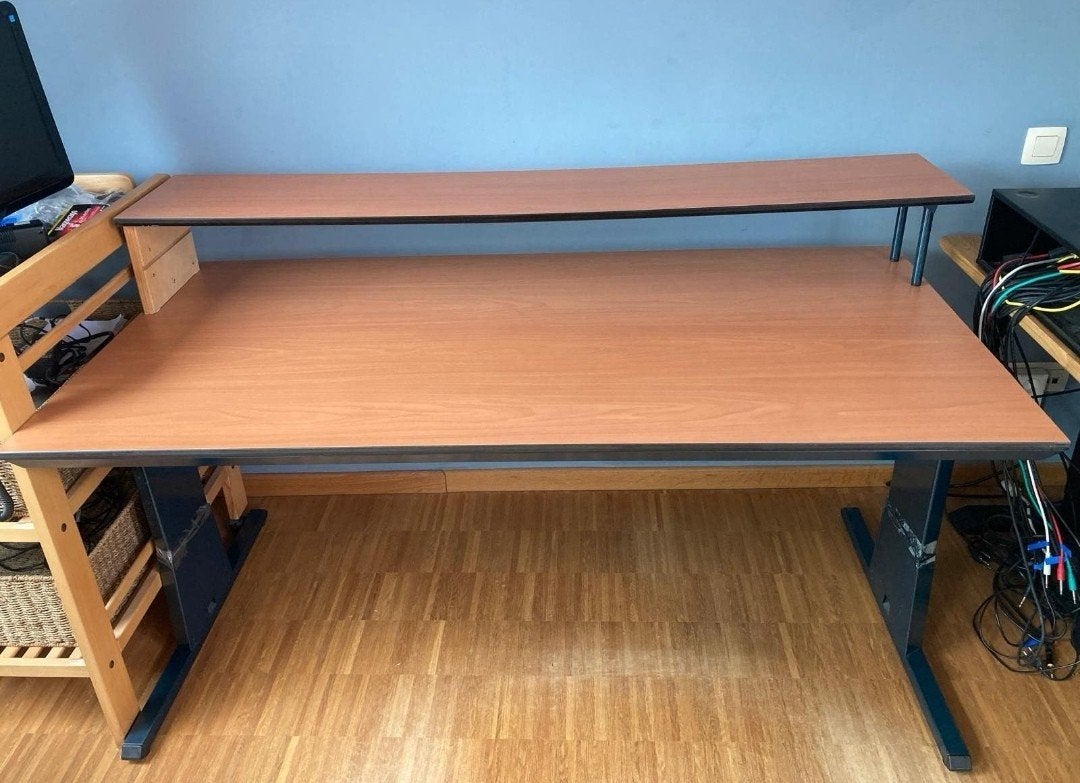 stevige bureautafel, Ophalen