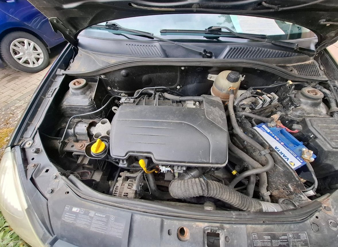 Clio 2, Autos, Achat, Bleu, 5 places, Particulier