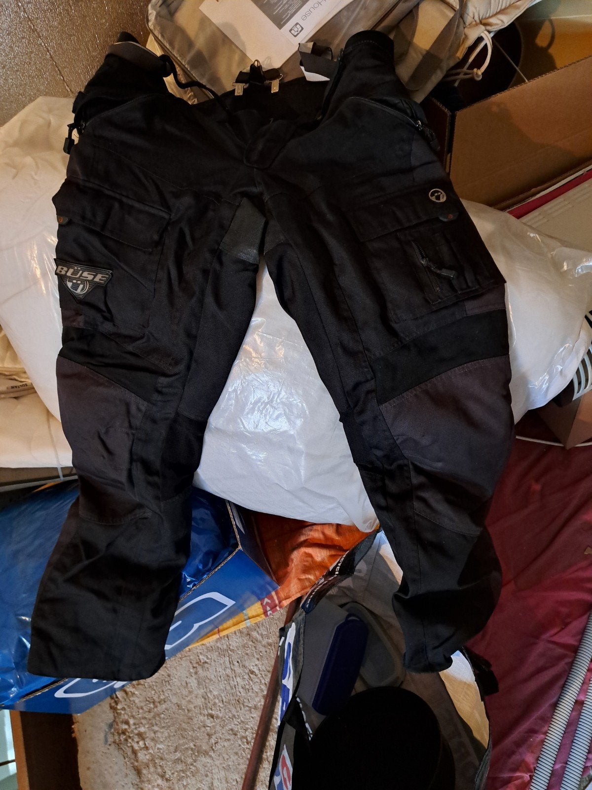 pantalons d'hiver de moto, Buse, Seconde main, Pantalon | textile, Enlèvement