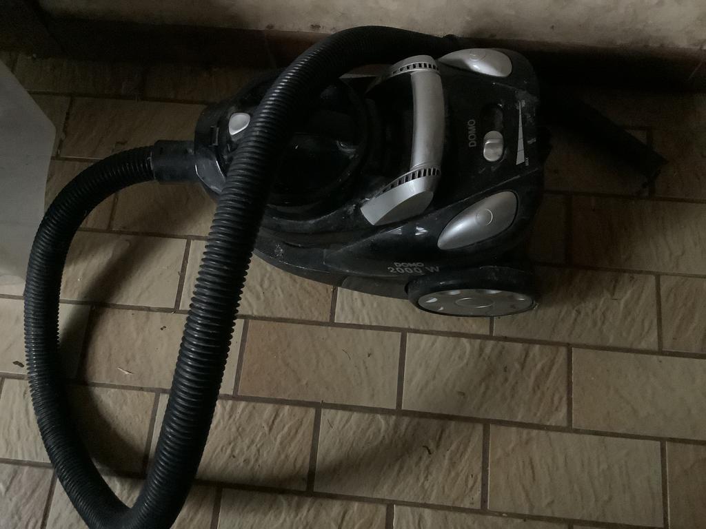 Domo stofzuiger, Electroménager, Aspirateurs, Enlèvement, Utilisé