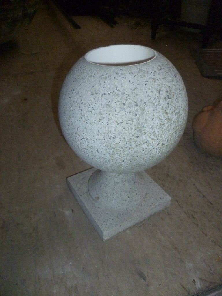 STENEN BLOEMPOT, Ophalen