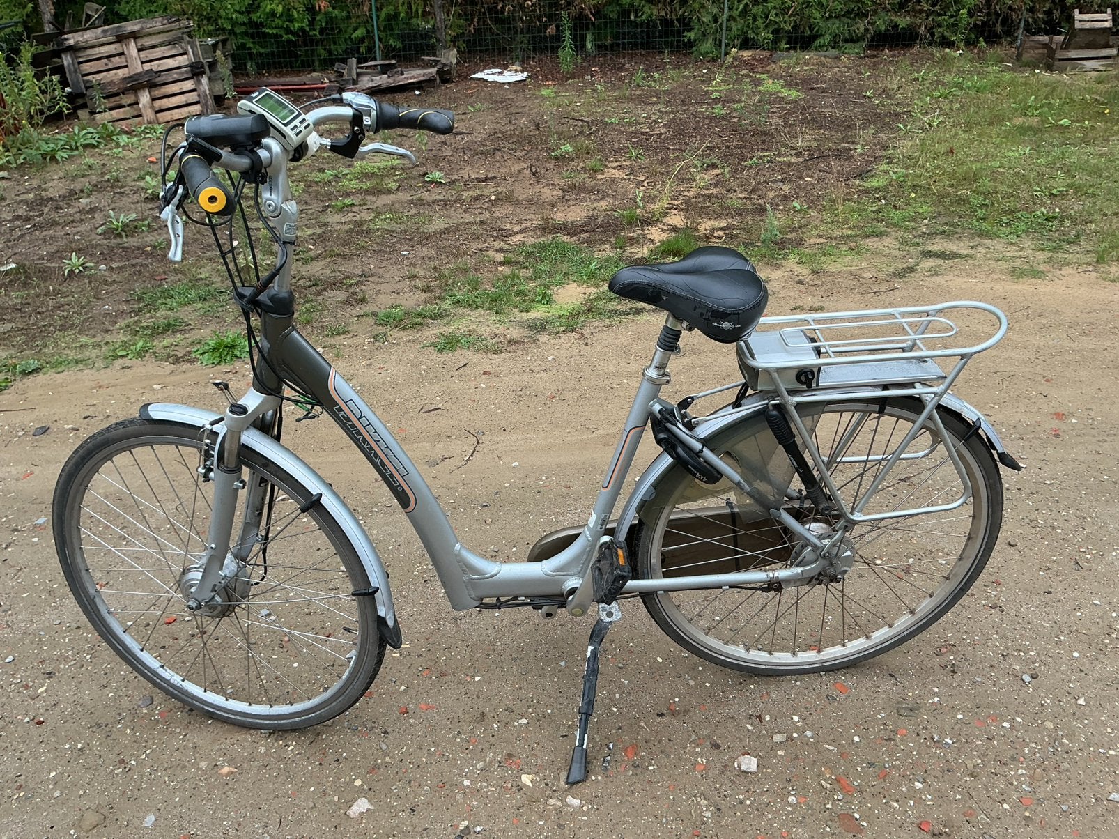 Bikkel elektrische fiets voor onderdelen, Ophalen, Zo goed als nieuw