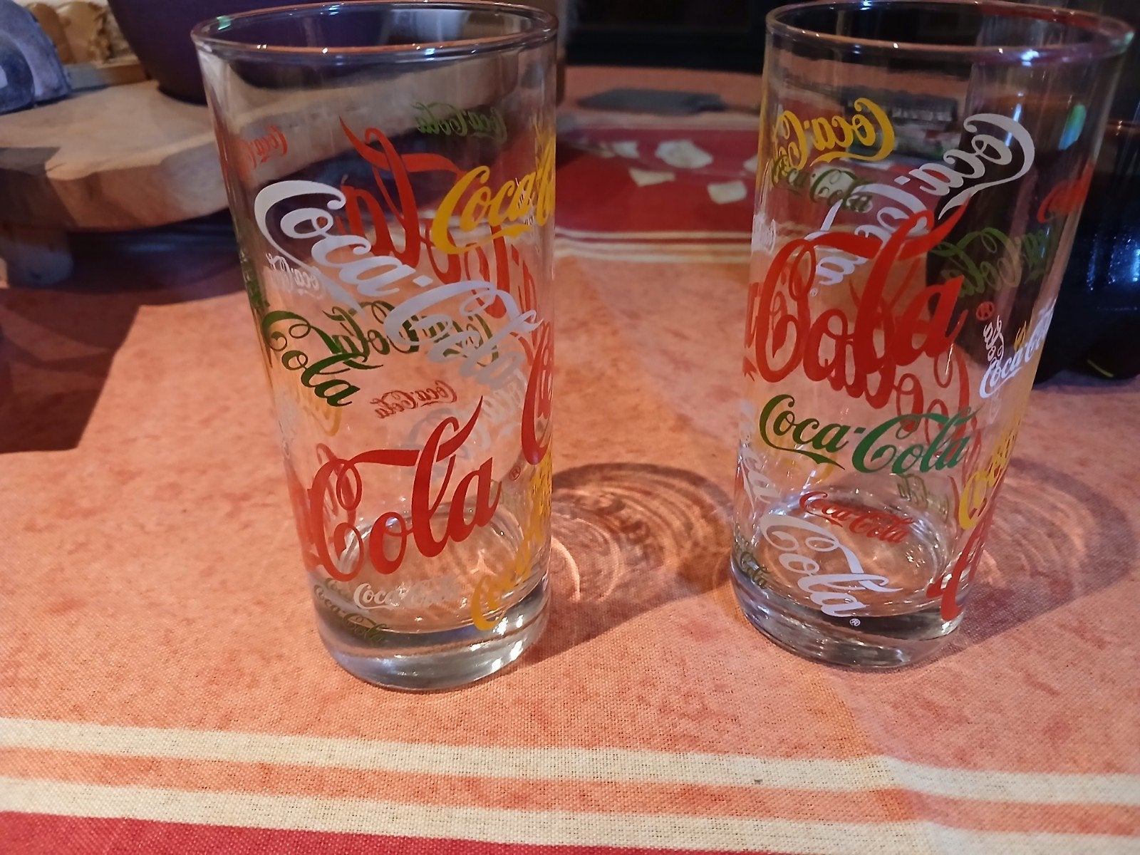 2 zelfzame  glazen van coca cola, Verzamelen, Ophalen