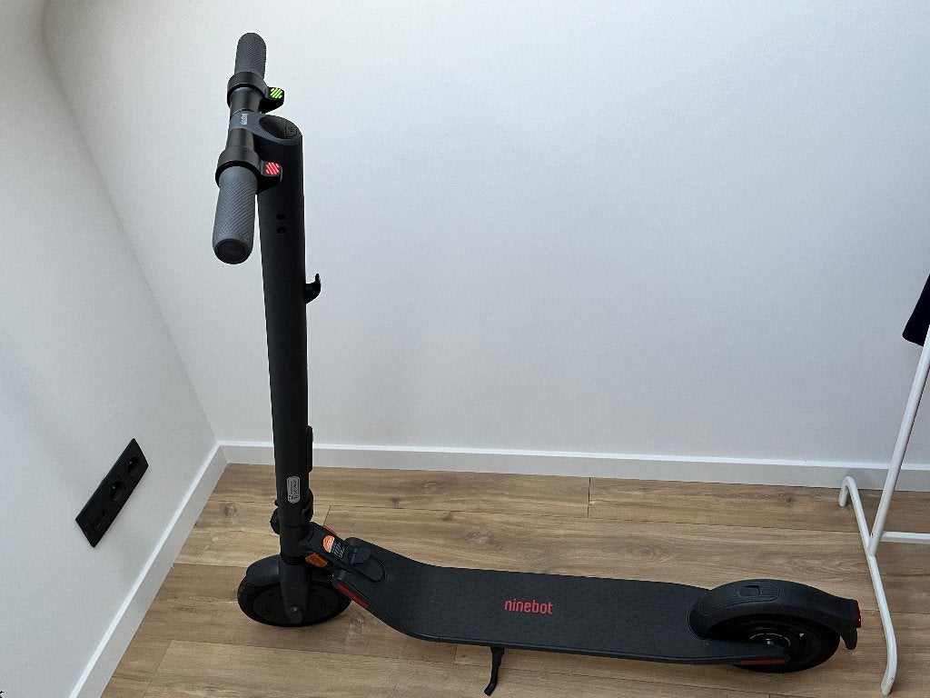 Segway Ninebot E25E Elektrische Step – Zeer goede staat, Vélos & Vélomoteurs, Trottinettes, Comme neuf, Step électrique (E-scooter)