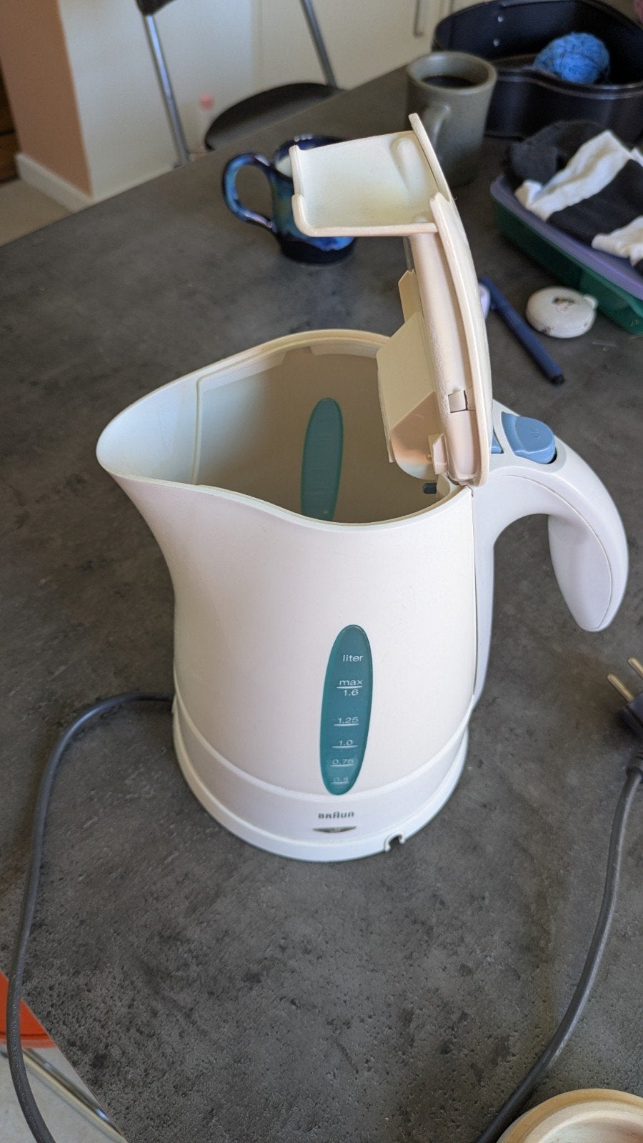Braun waterkoker, Ophalen