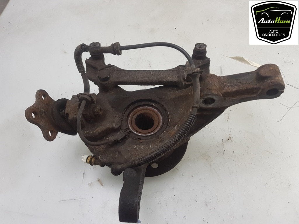 FUSEE RECHTS VOOR Nissan Primastar (01-2002/12-2006), Dhr. J. Ham, Gebruikt, Administratie@autoham.nl, Nissan
