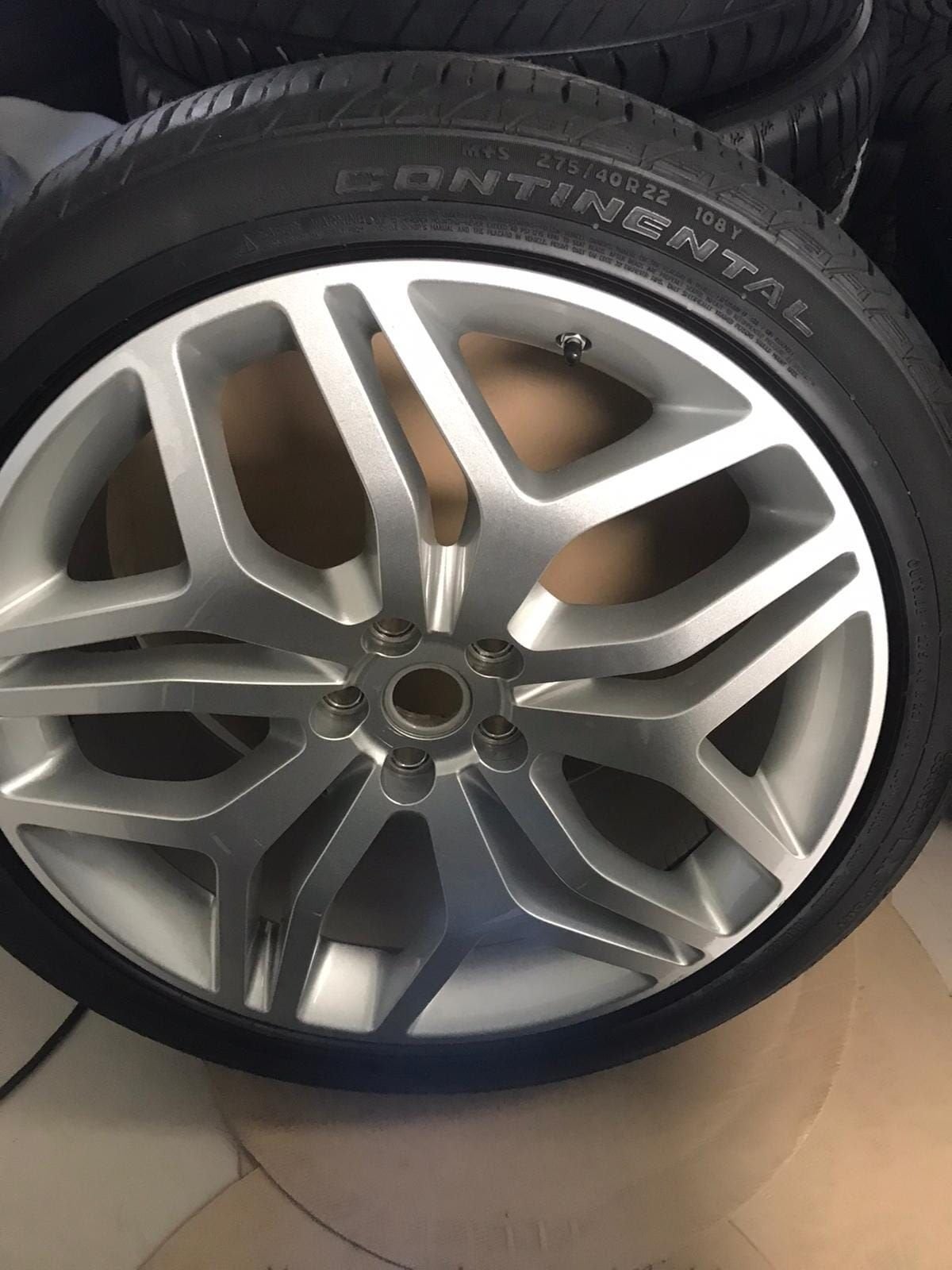 Range Rover Sport reserve wiel 275-40-22  M+S, Ophalen, -, -, Banden en Velgen