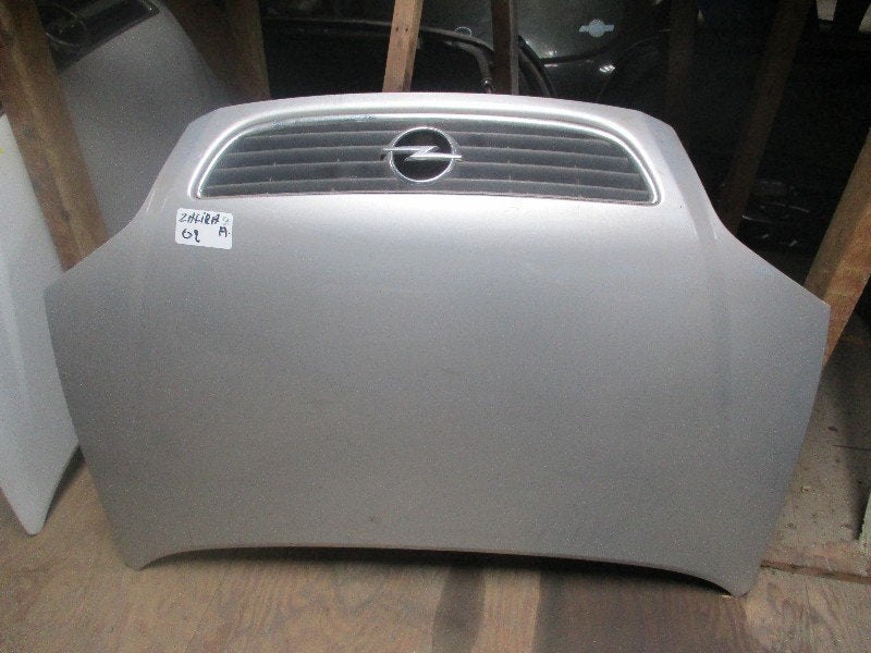 CAPOT Opel Zafira (F75) (01-1998/07-2005), Opel, Opel Automobile GmbH, Utilisé, Bahnhofsplatz
65423  Rüsselsheim am Main, DE