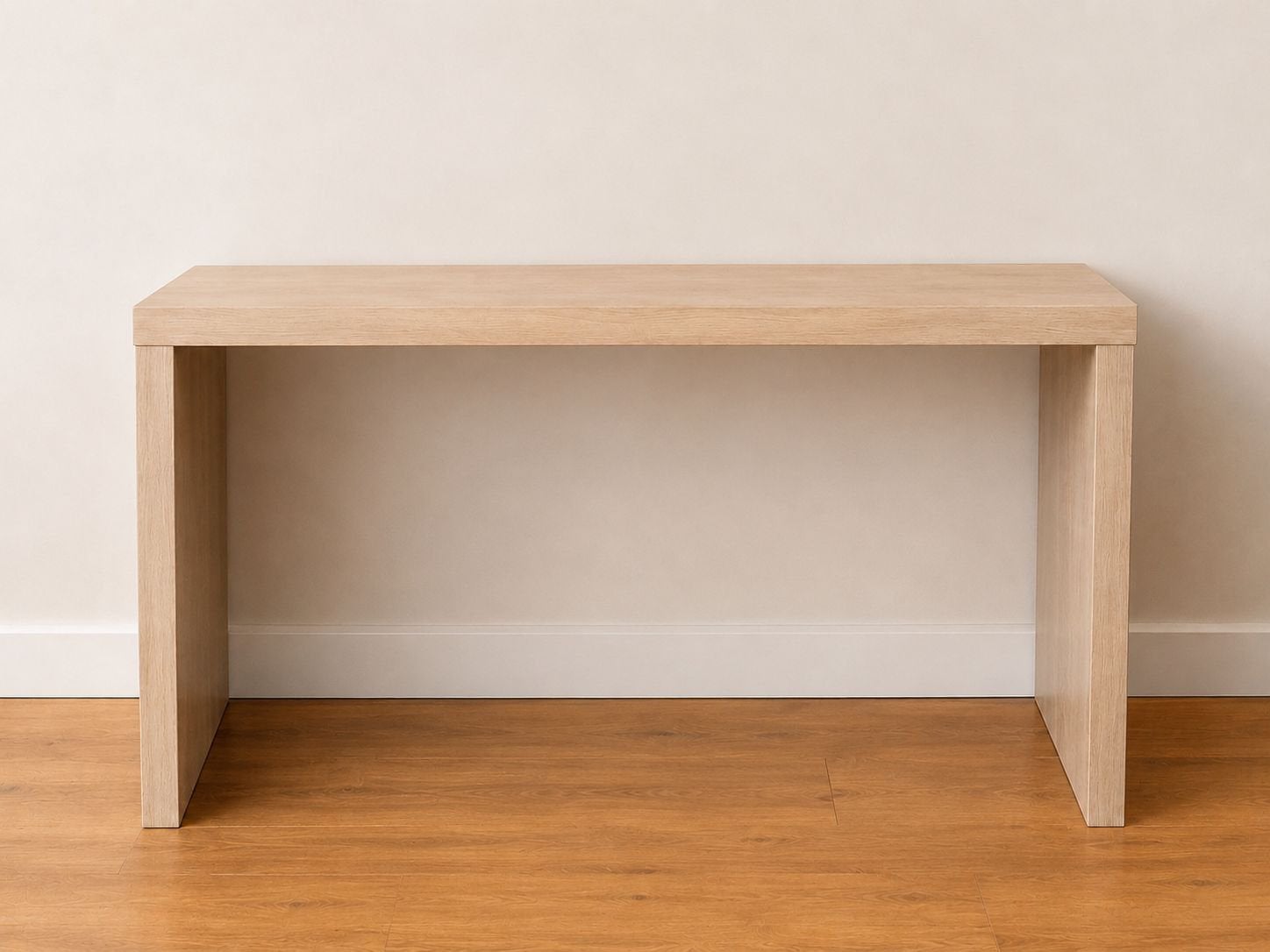 Modern bureau in lichte houtlook – strak design, Ophalen, Zo goed als nieuw