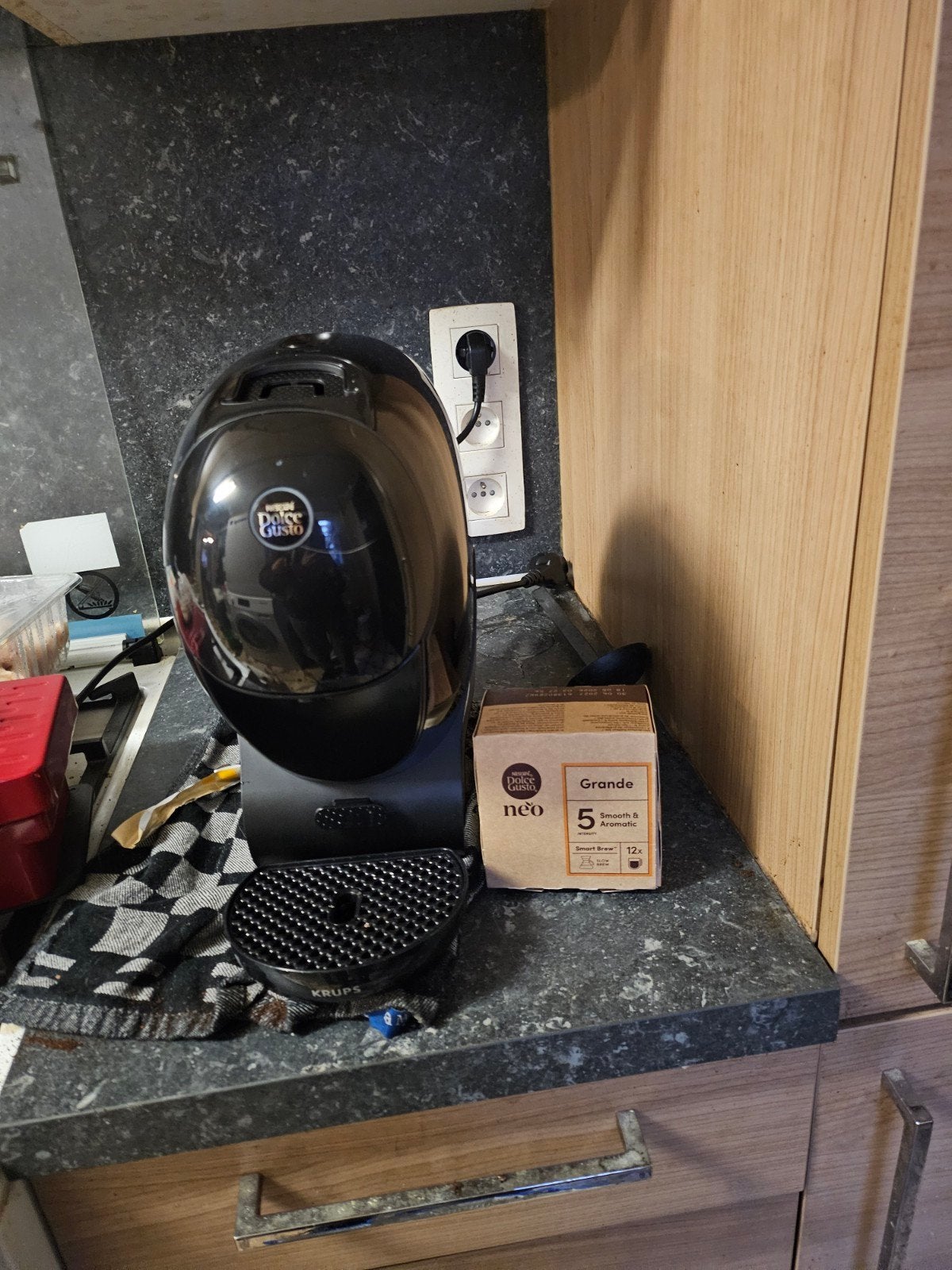 dolce gusto neo, Ophalen, Zo goed als nieuw, Espresso apparaat, Koffiepads en cups