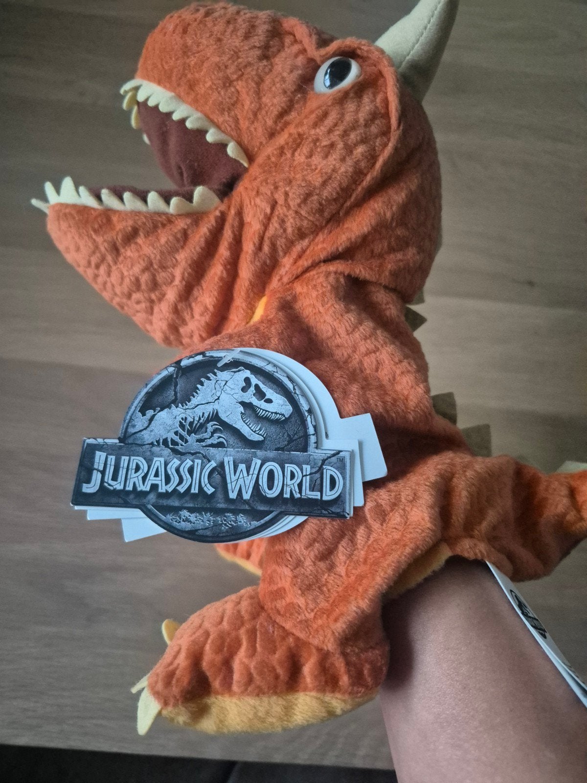 handpop Jurassic World, Oranje, Overige merken, Ophalen of Verzenden, Klein (minder dan 20 cm)