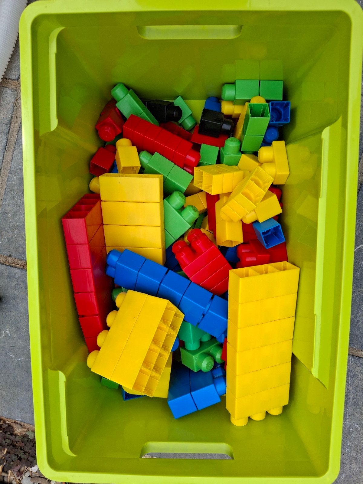 blocs de construction, Comme neuf